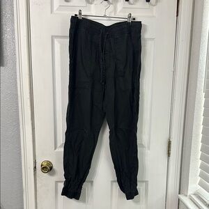 Orvis Black Jogger Track Pants with Tapered Legs